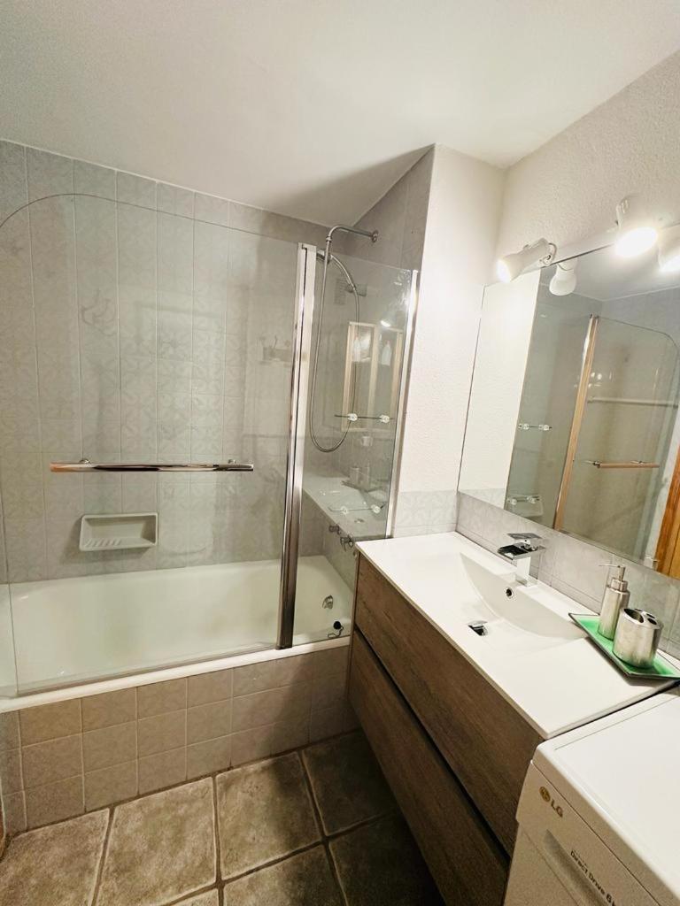 Edelweiss Sierra Nevada Apartment Bagian luar foto